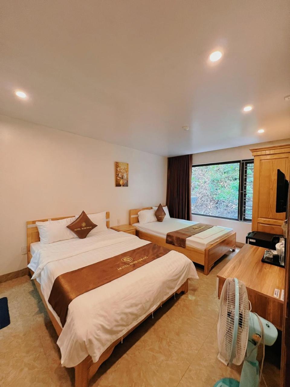 Cat Ba Rose Nhung Hotel Dong Khe Sau Exterior photo